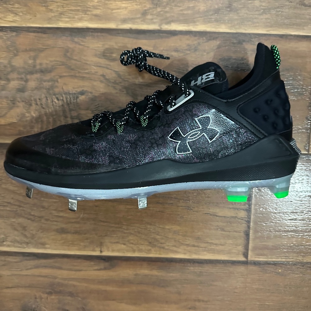 Under Armour size 12.5 cleats
